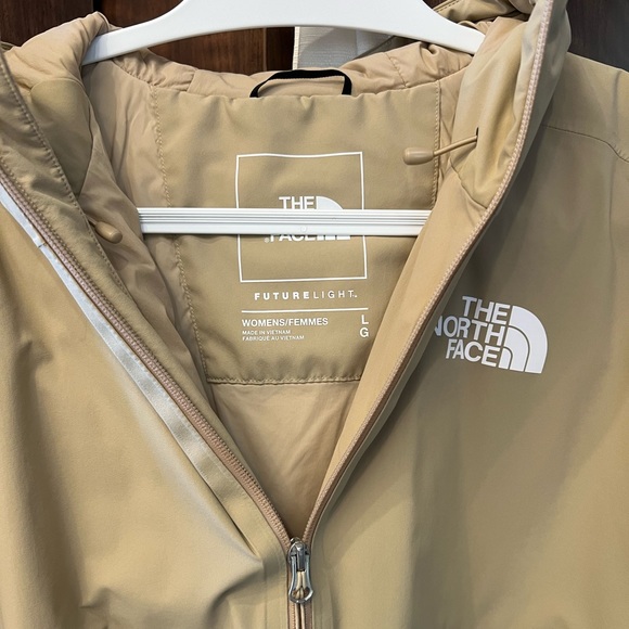 The North Face Jacket - Picture 3 of 3